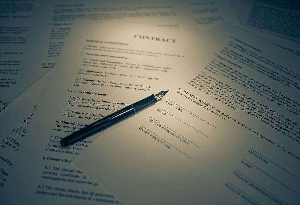Legal_Contract_&_Signature